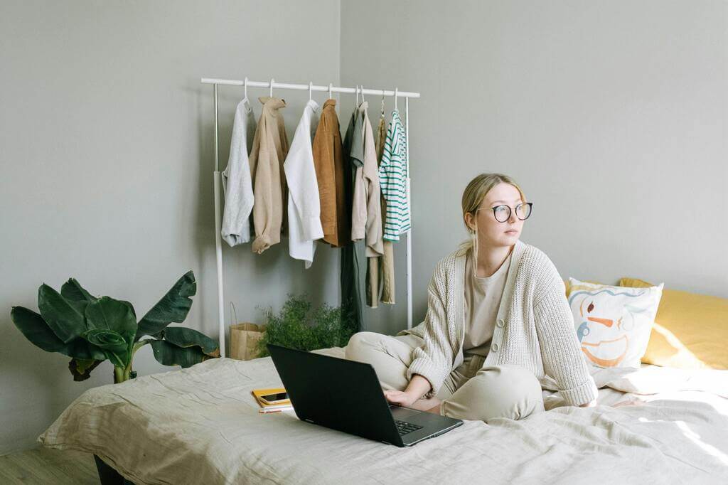 How to achieve work-life harmony while working remotely
